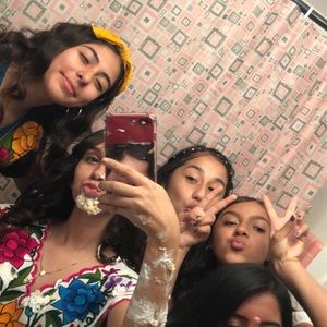 Meet your Posher, Melissa